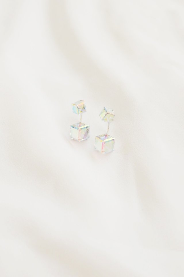 Two Way Cubic Crystal Earstuds
