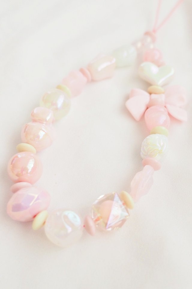 Beaded Phone Strap in Baby Pink