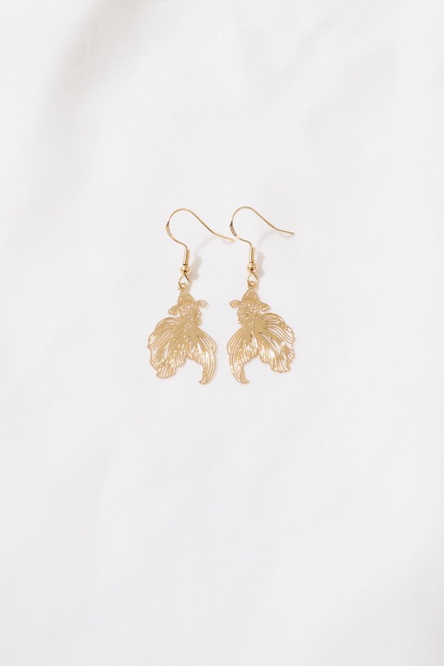 Mini Goldfish Earrings in Gold