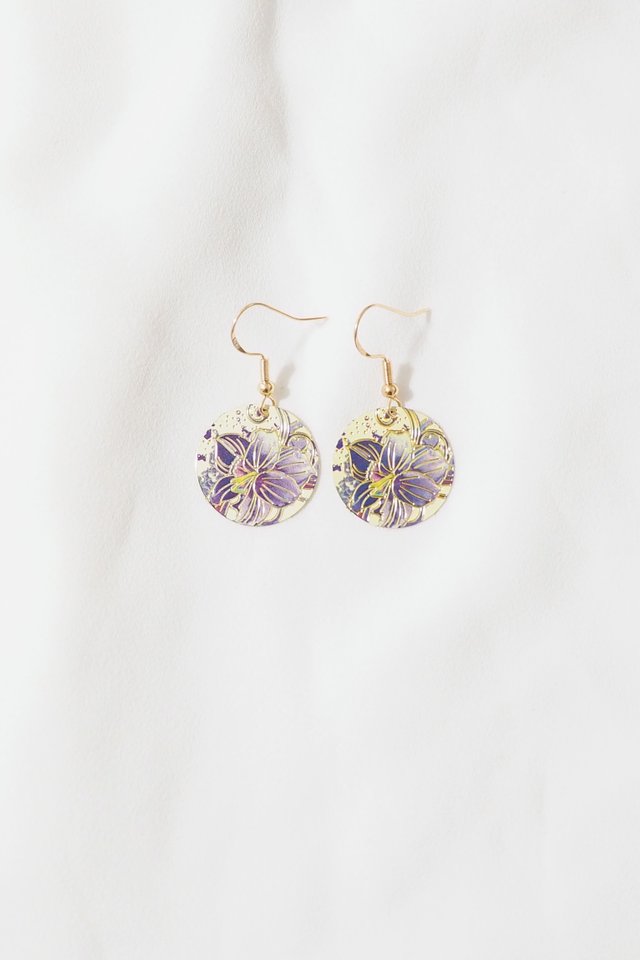 Mini Oriental Earrings in Violet