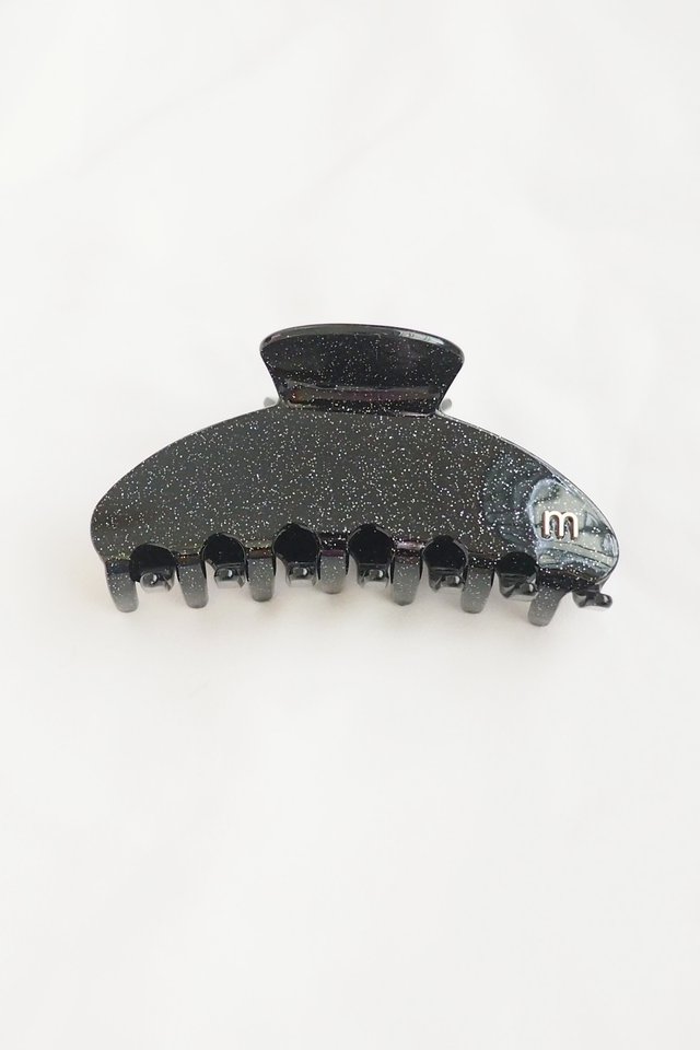 Classic Claw Clip in Black Glitter