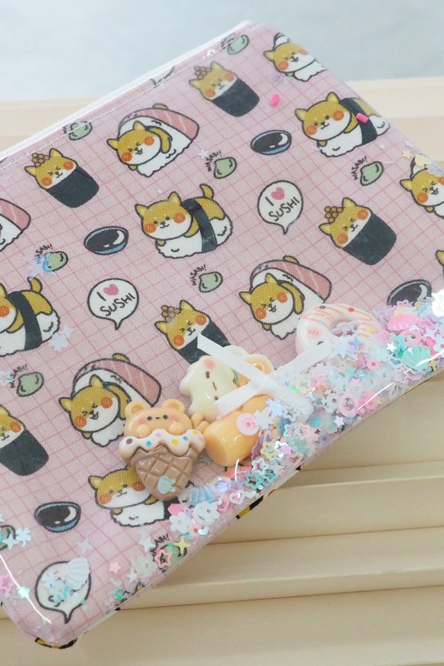 Shake Shake Pouch in Pink Corgi Sushi