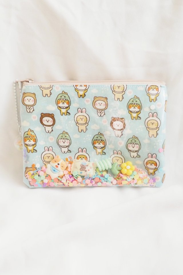 Shake Shake Pouch in Blue Animal Friends