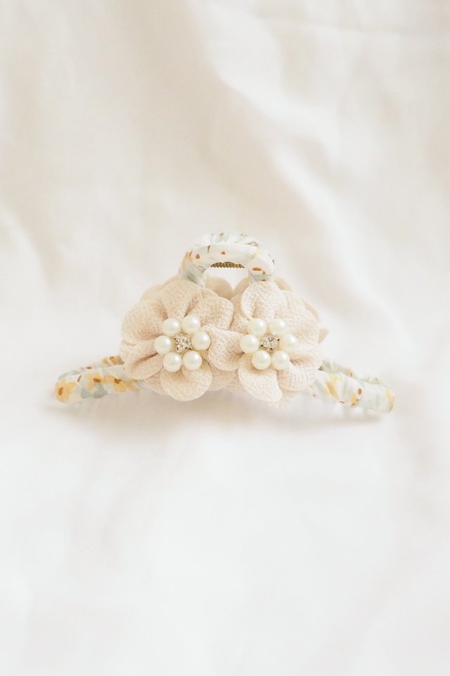 11cm | Kinna Flower Claw Clip