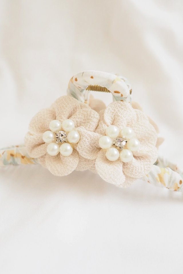 11cm | Kinna Flower Claw Clip