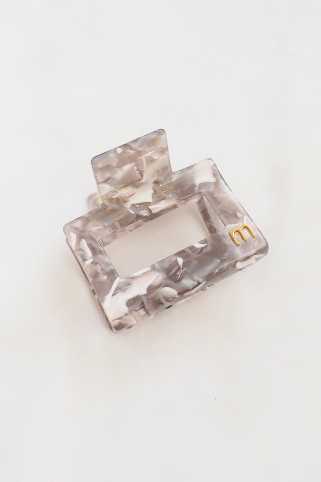 Medium Rectangle Claw Clip in Greyscale