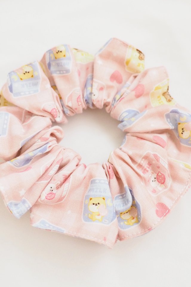 Scrunchie in Bear & Bunny Milk