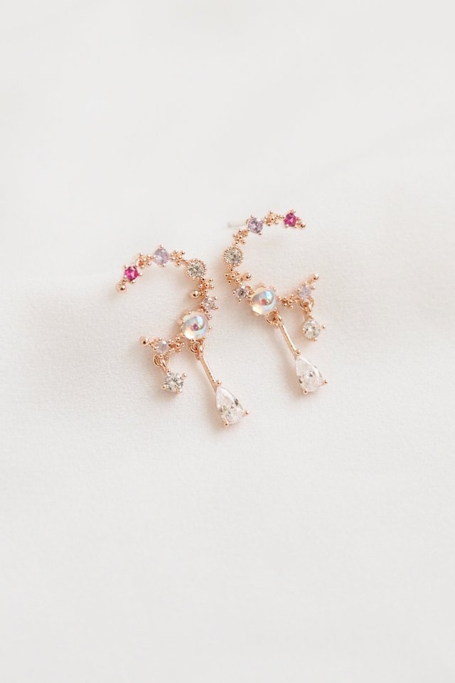 Moon Light Earstuds in Rose Gold