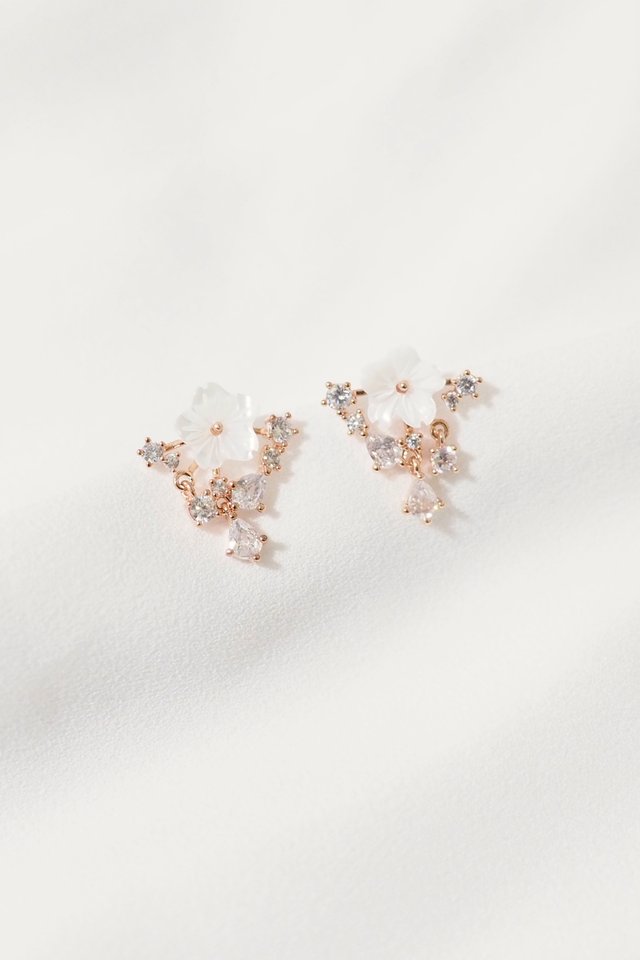 Jina Flower Earstuds in Rose Gold