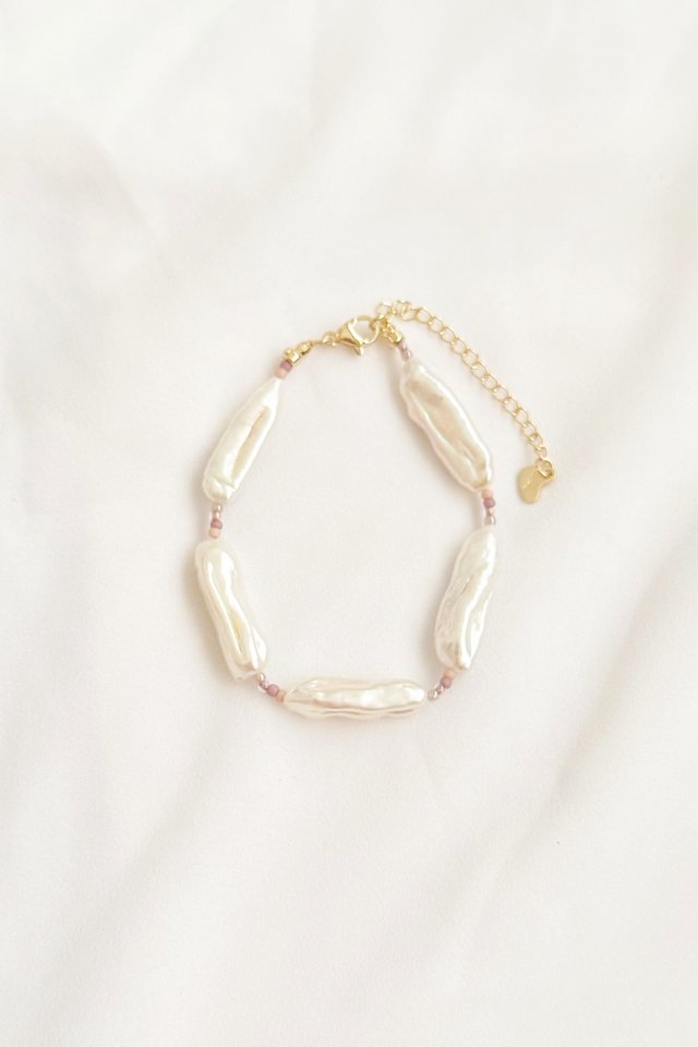 Dani Pearl Bracelet