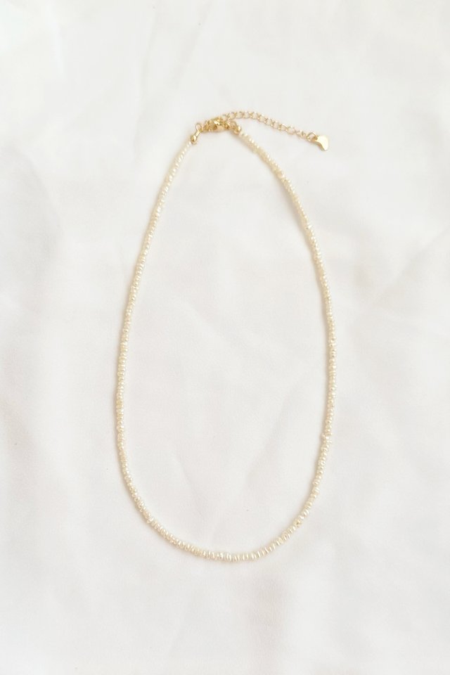 Ellis Pearl Necklace