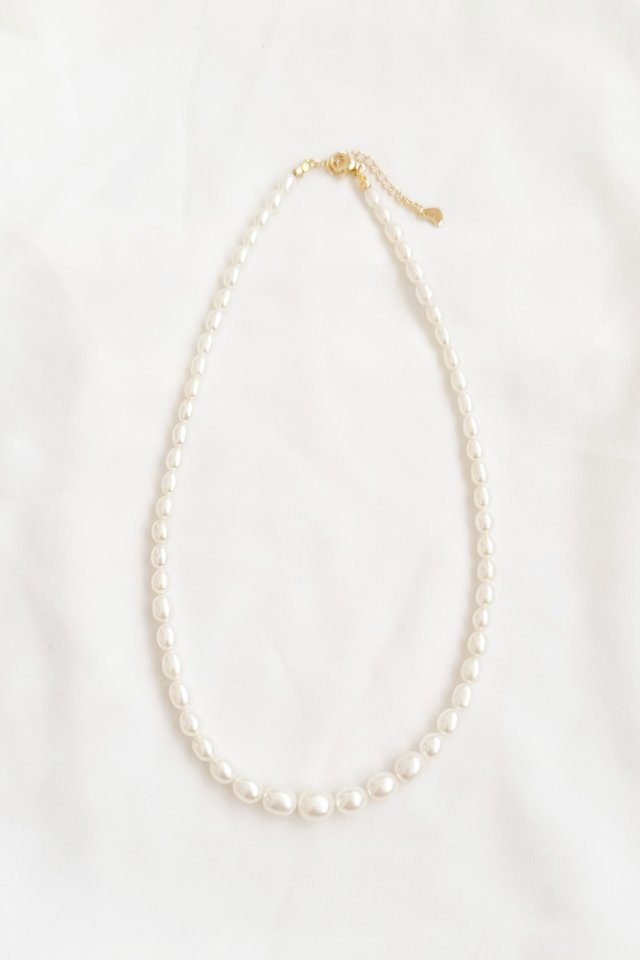 Edith Pearl Necklace