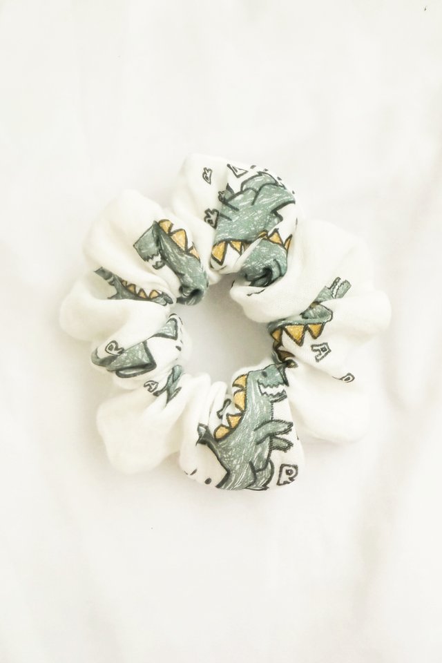 Scrunchie in Dinosaur