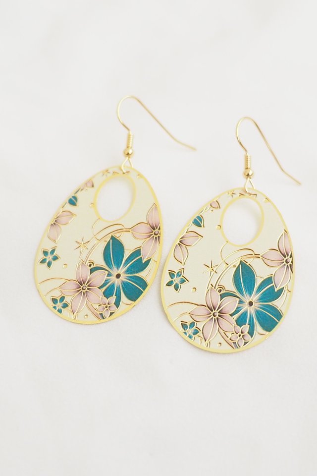 Teardrop Oriental Earrings in Blue Jasmine