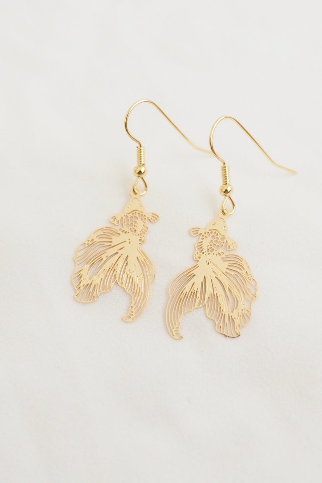 Mini Goldfish Earrings in Gold