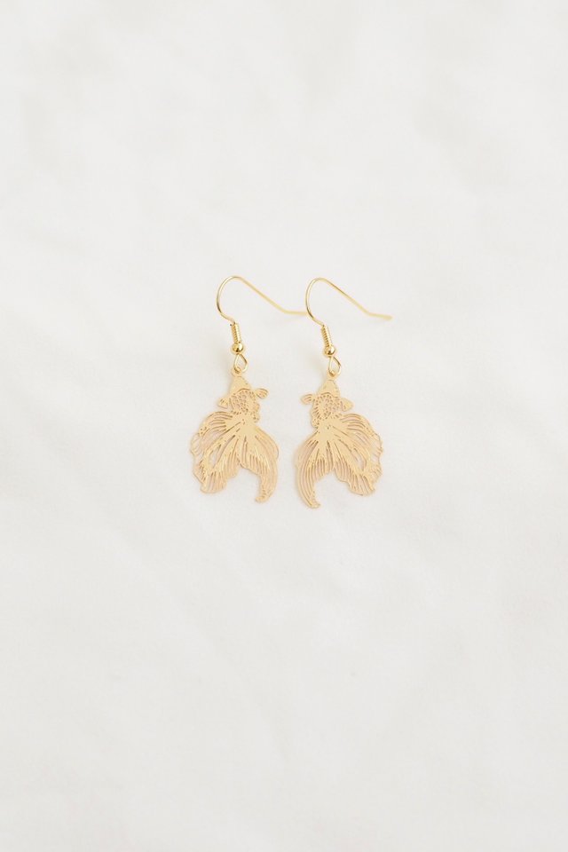 Mini Goldfish Earrings in Gold