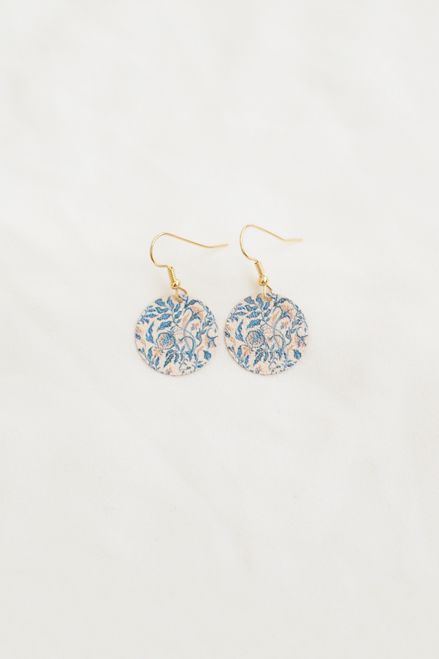 Mini Round Oriental Earrings in Blue