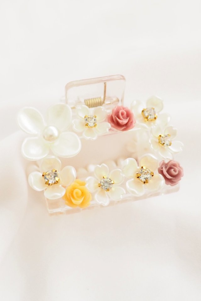 Fancy Medium Rectangle Claw Clip in B