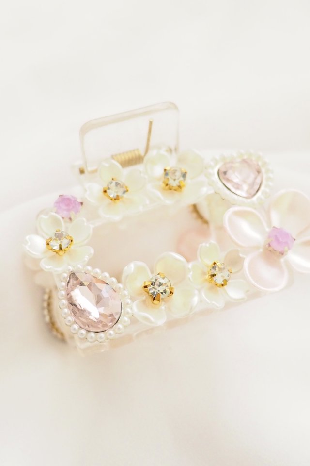 Fancy Medium Rectangle Claw Clip in E
